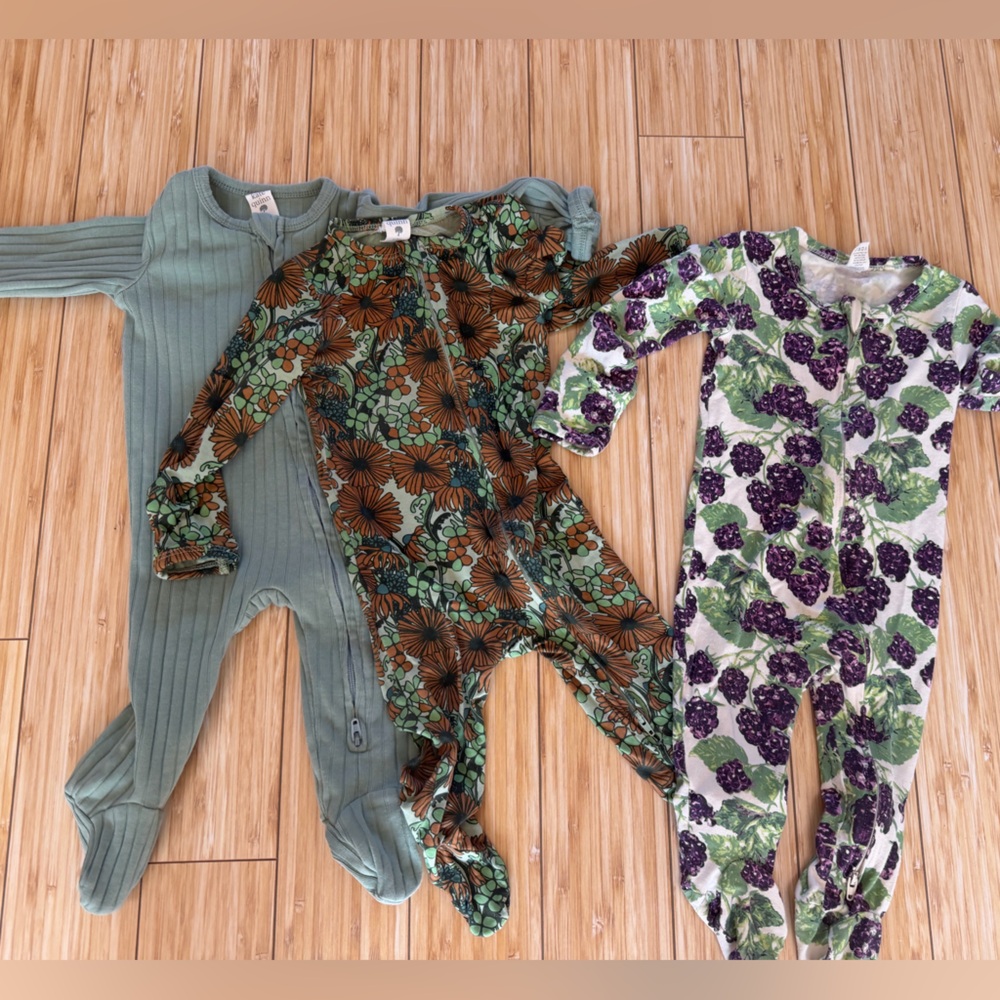 Kate Quinn Floral and Berry Print Baby sleepers
